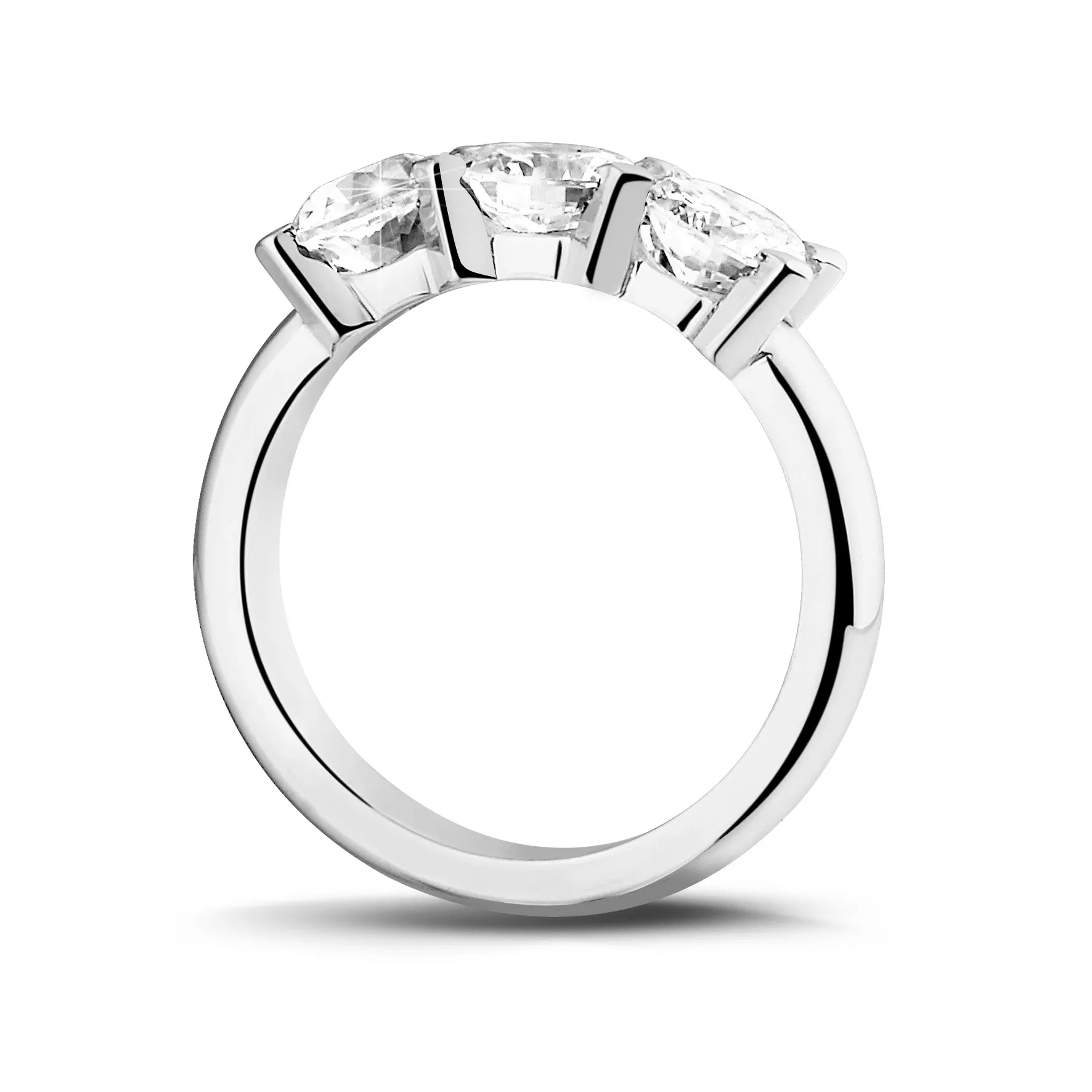 1.50 quilates anillo trilogía en platino con diamantes redondos 