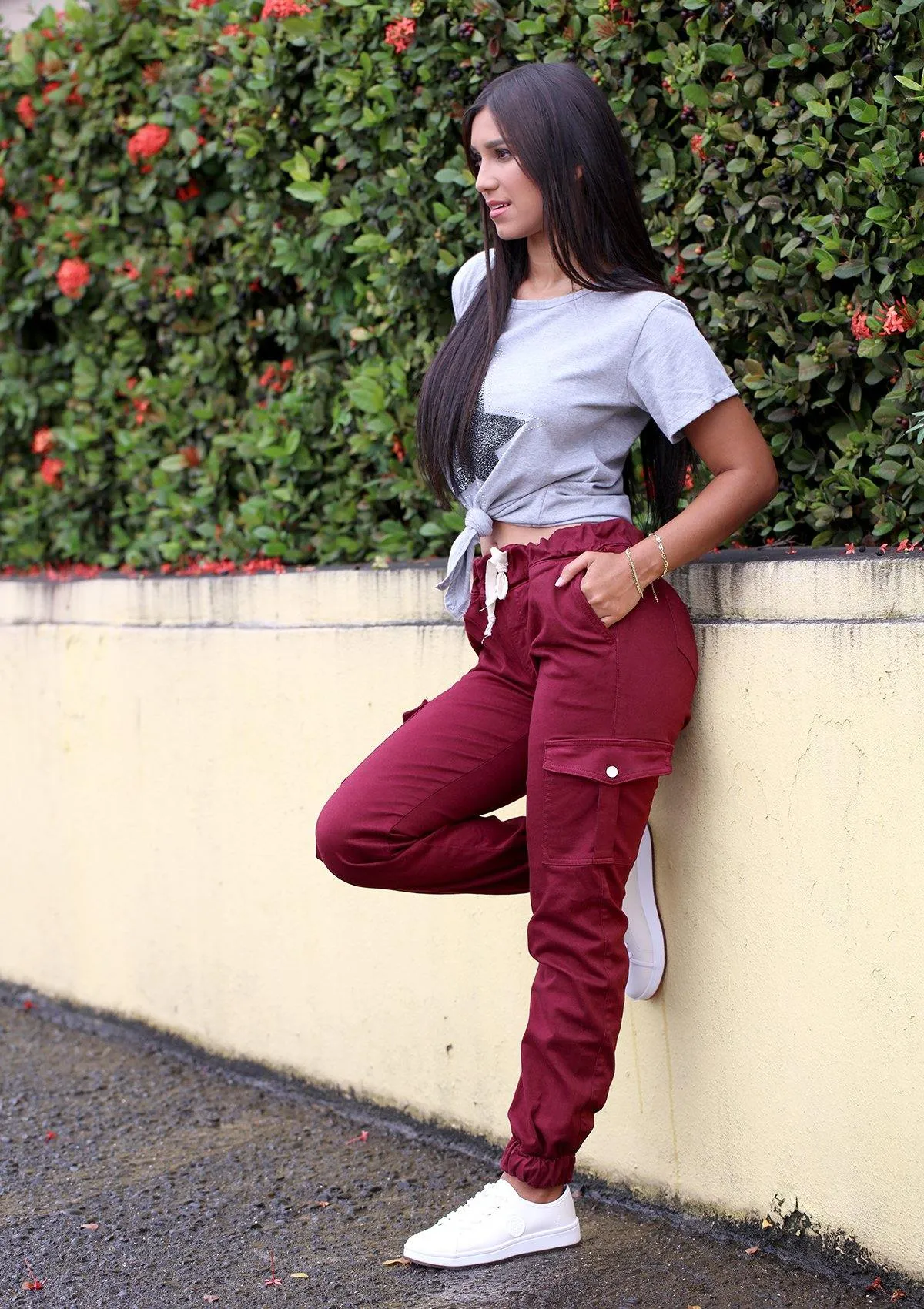 1569 Wine Scarcha Women Jogger/Cargo