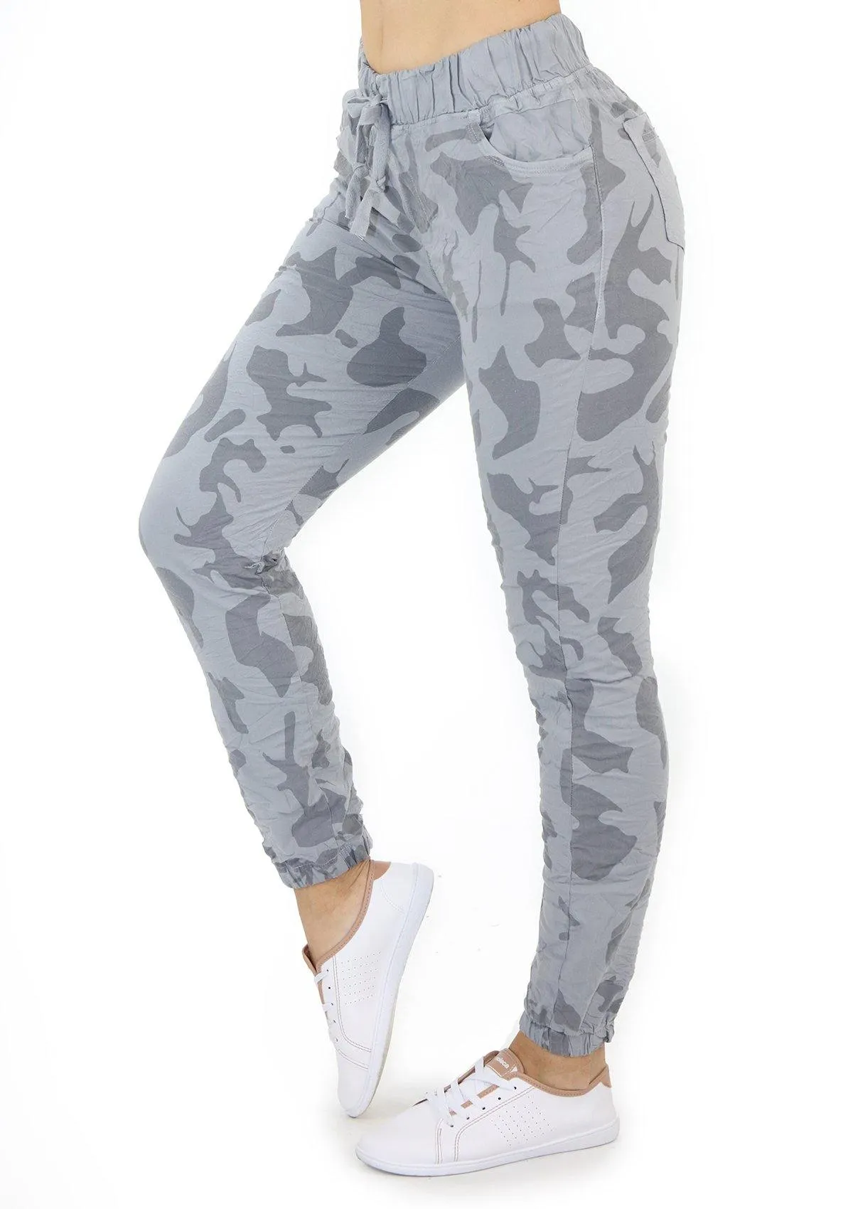 1574 Scarcha Women Jogger