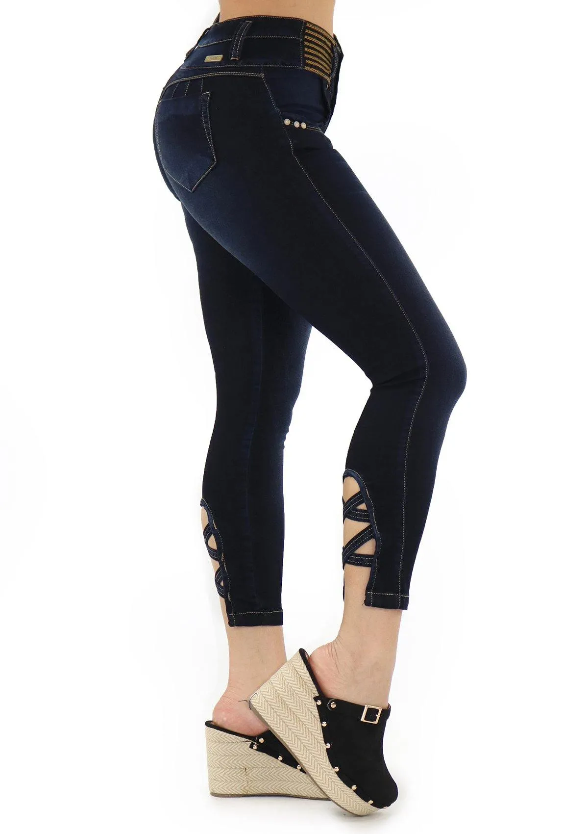 19505 Skinny Jean by Maripily Rivera