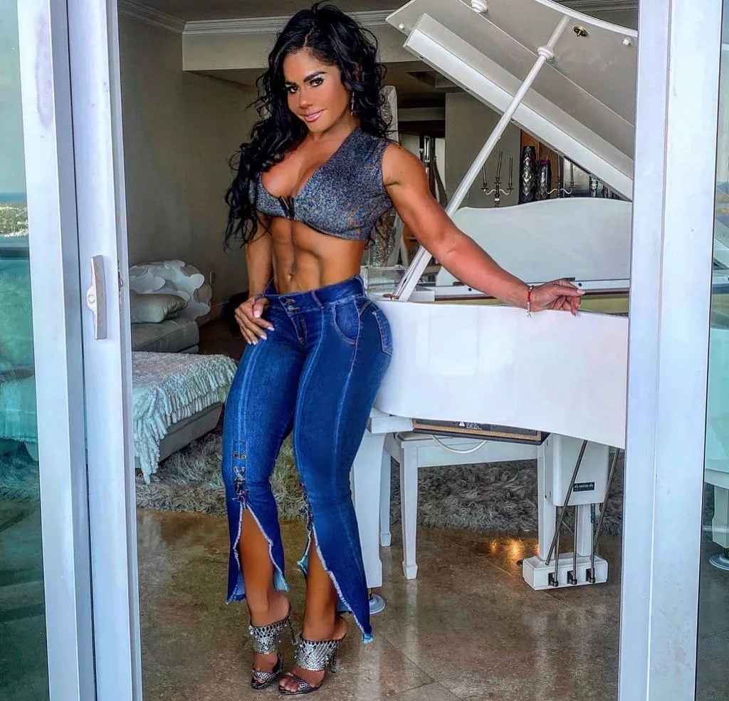 19708 Bell Bottom Jean by Maripily Rivera