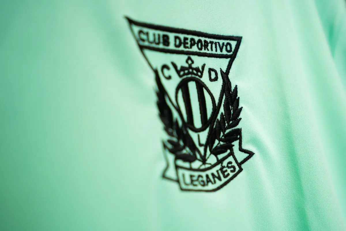 24/25 CAMISETA PREPARTIDO JUGADOR JUNIOR