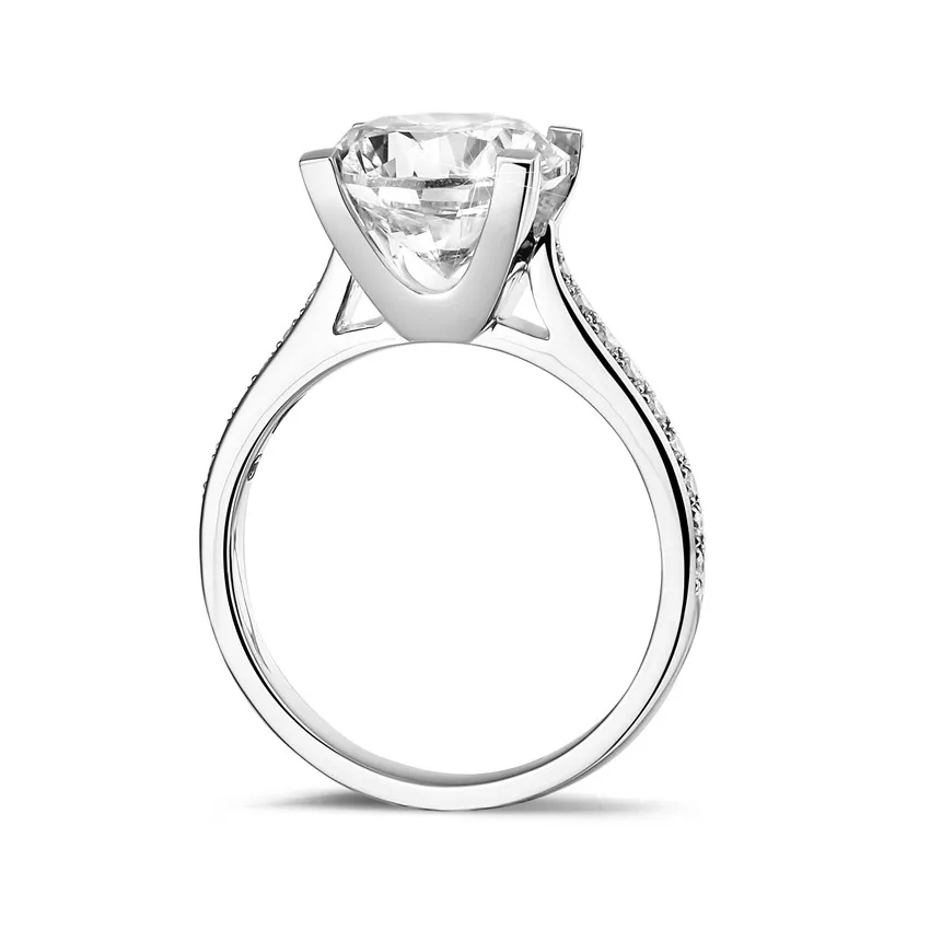 3.00 quilates anillo solitario diamante en platino con diamantes en los lados 