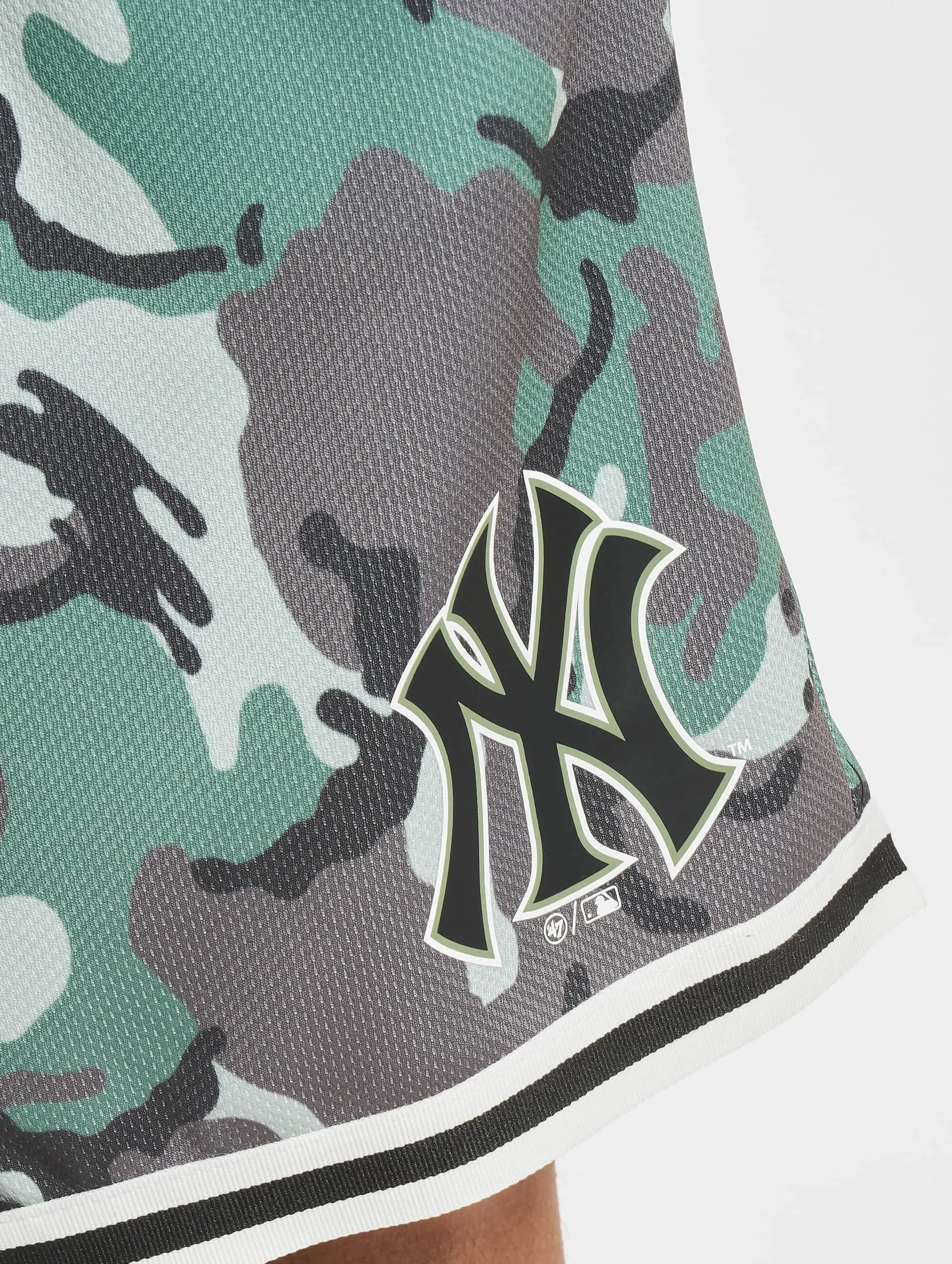47 MLB New York Yankees Sector Repeat Grafton
