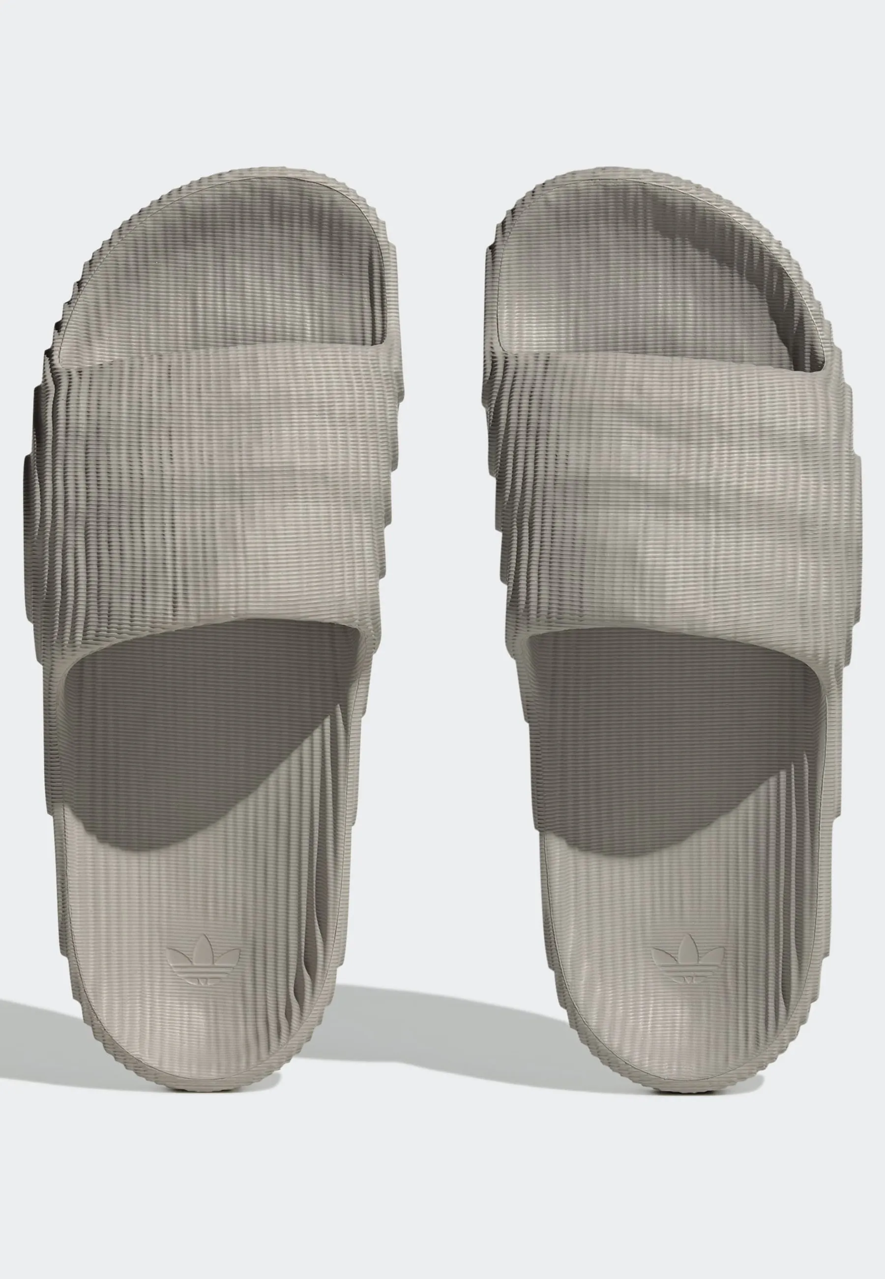 ADILETTE 22 UNISEX  CHANCLAS DE BAñO
