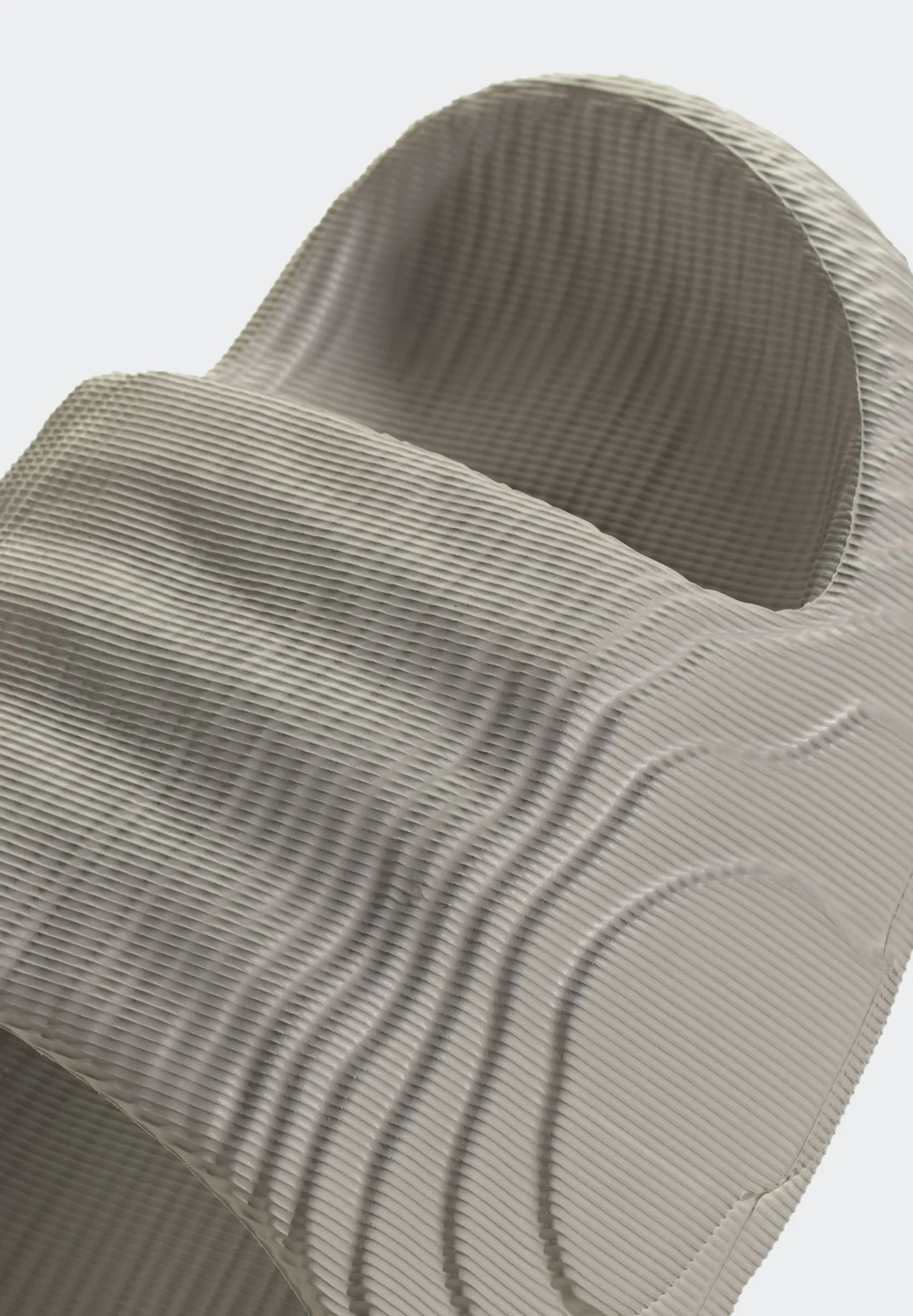ADILETTE 22 UNISEX  CHANCLAS DE BAñO