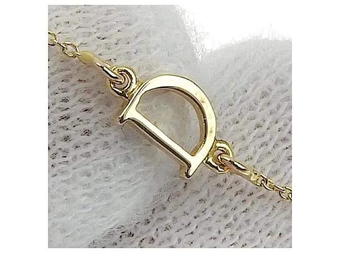 & Other Stories 18Collar con colgante de cruz de diamantes K en excelentes condiciones Dorado 