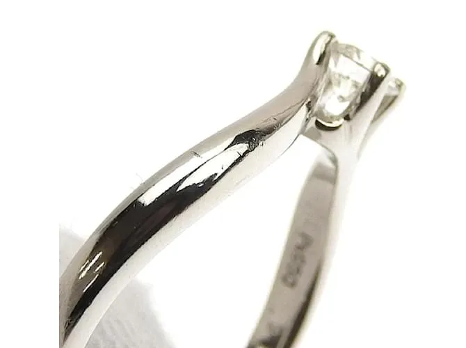 & Other Stories Anillo de diamantes de platino en excelentes condiciones Plata 