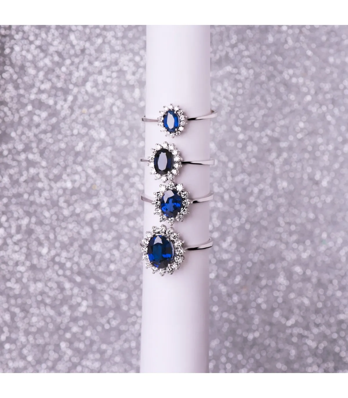 Anillo Galadriel 18K Zafiro 2.47 Q Diamantes