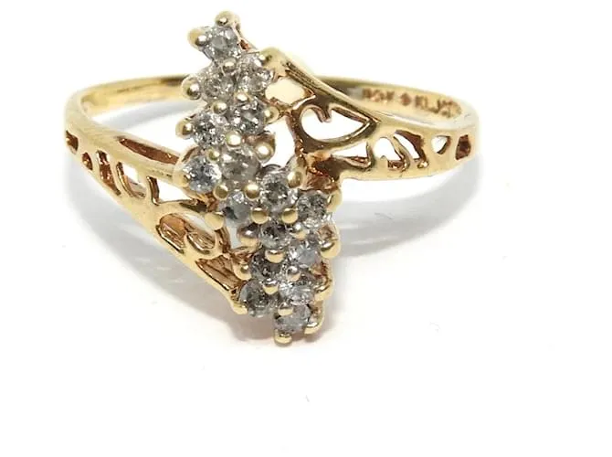 Autre Marque Anillo de diamantes en forma de marquesa en oro amarillo Dorado 