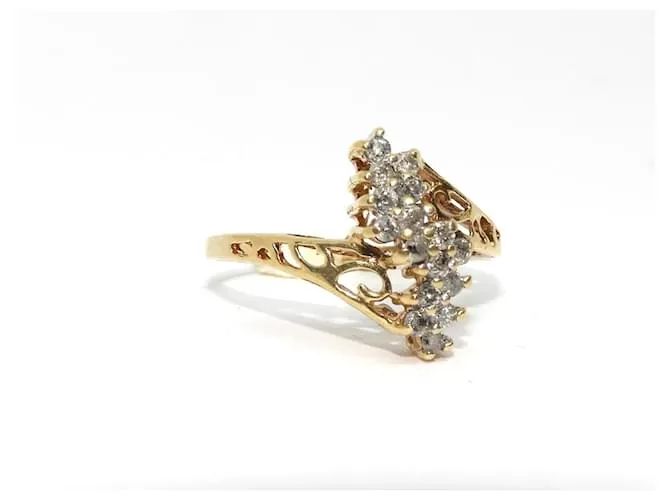 Autre Marque Anillo de diamantes en forma de marquesa en oro amarillo Dorado 