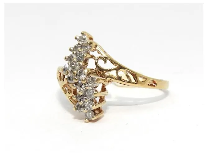Autre Marque Anillo de diamantes en forma de marquesa en oro amarillo Dorado 
