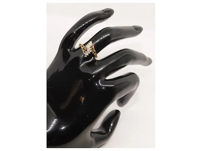Autre Marque Anillo de diamantes en forma de marquesa en oro amarillo Dorado 
