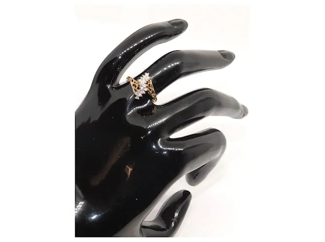 Autre Marque Anillo de diamantes en forma de marquesa en oro amarillo Dorado 