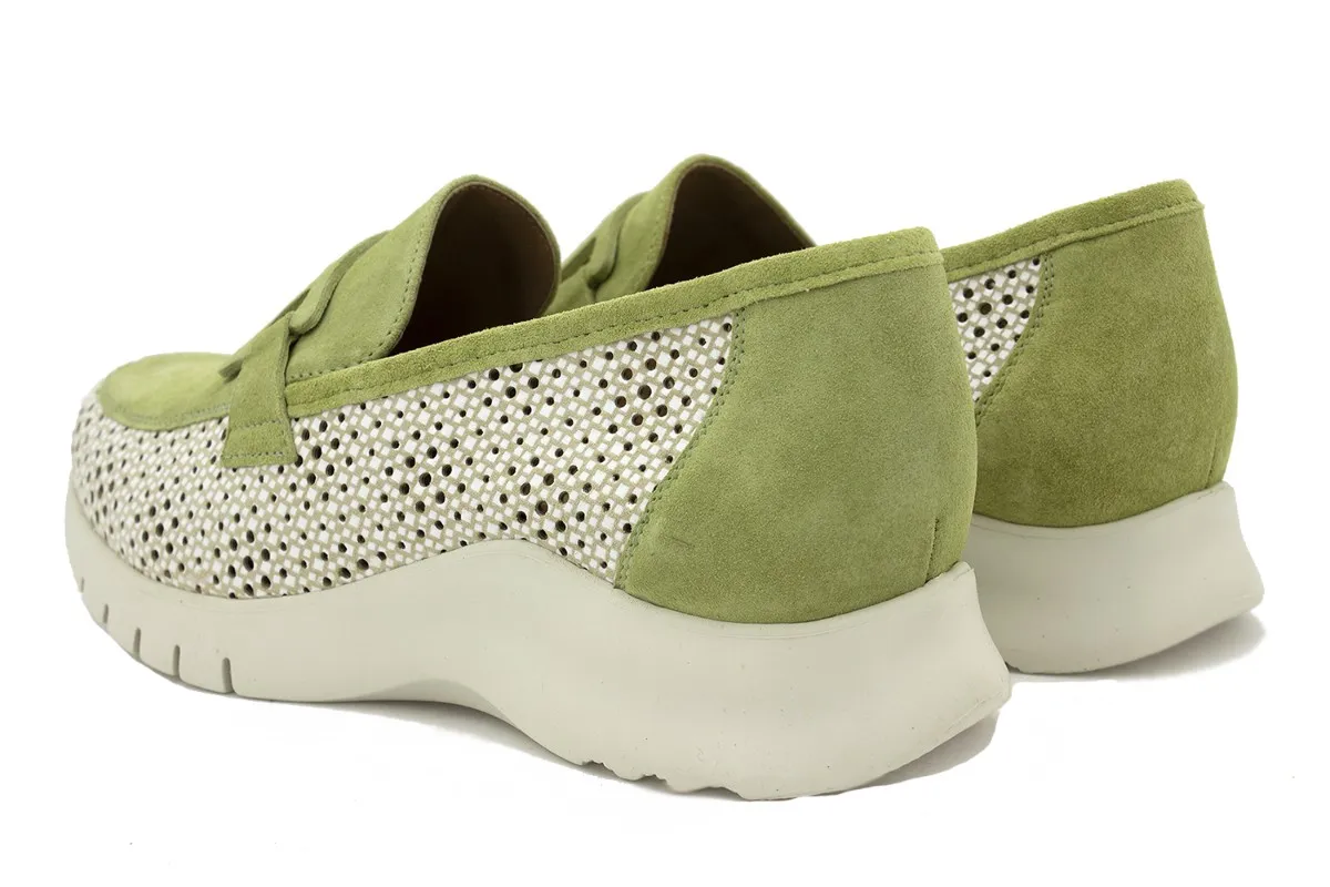 Beige Stamped Moccasin