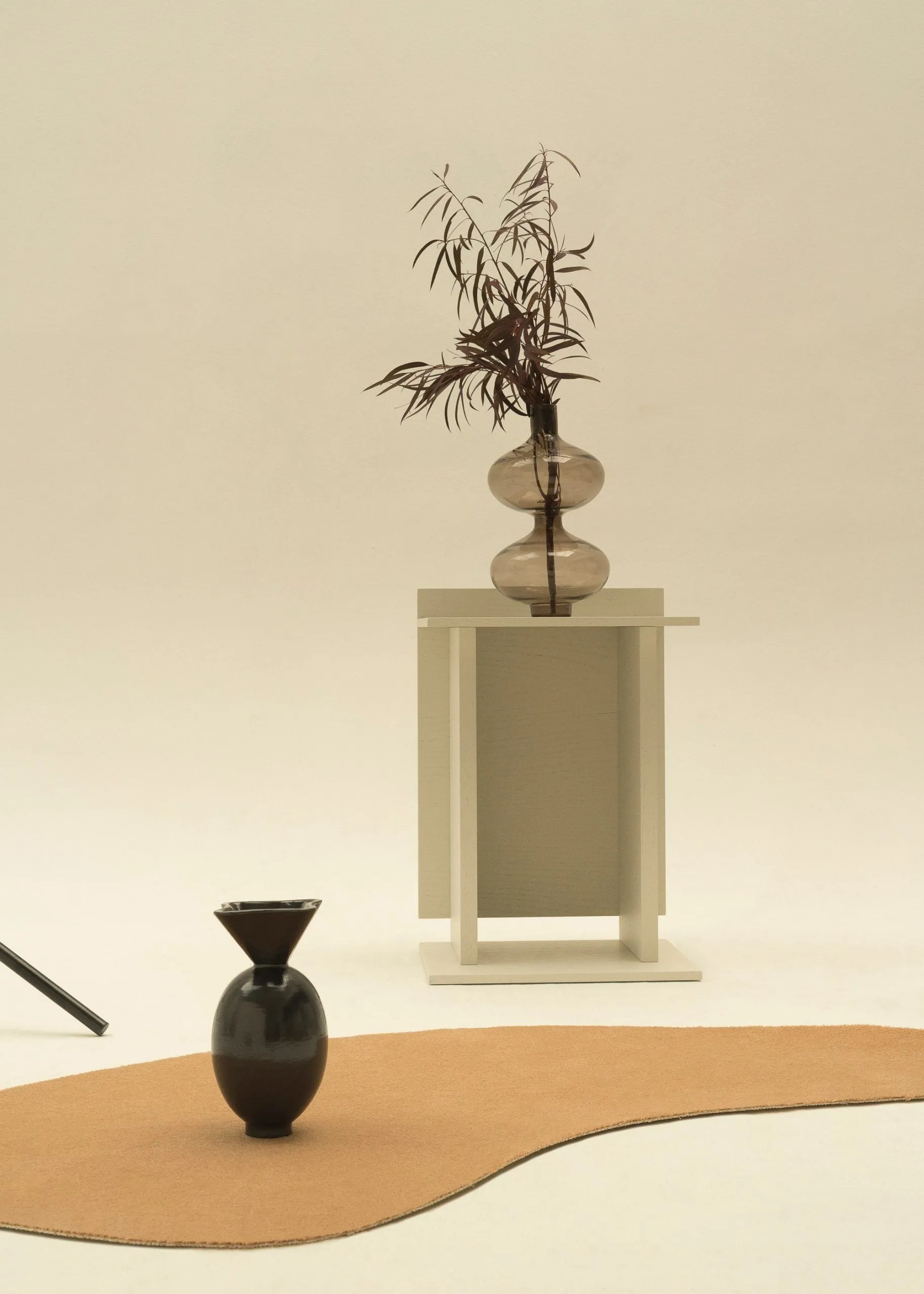 Black Von Vase