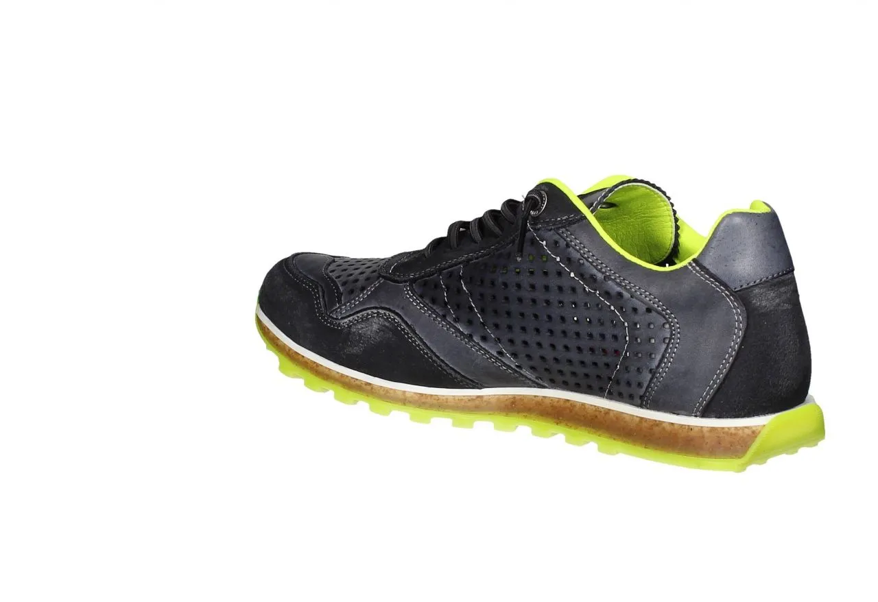 Blucher Piel Negro Pala y Lados Calados Piso Fluor