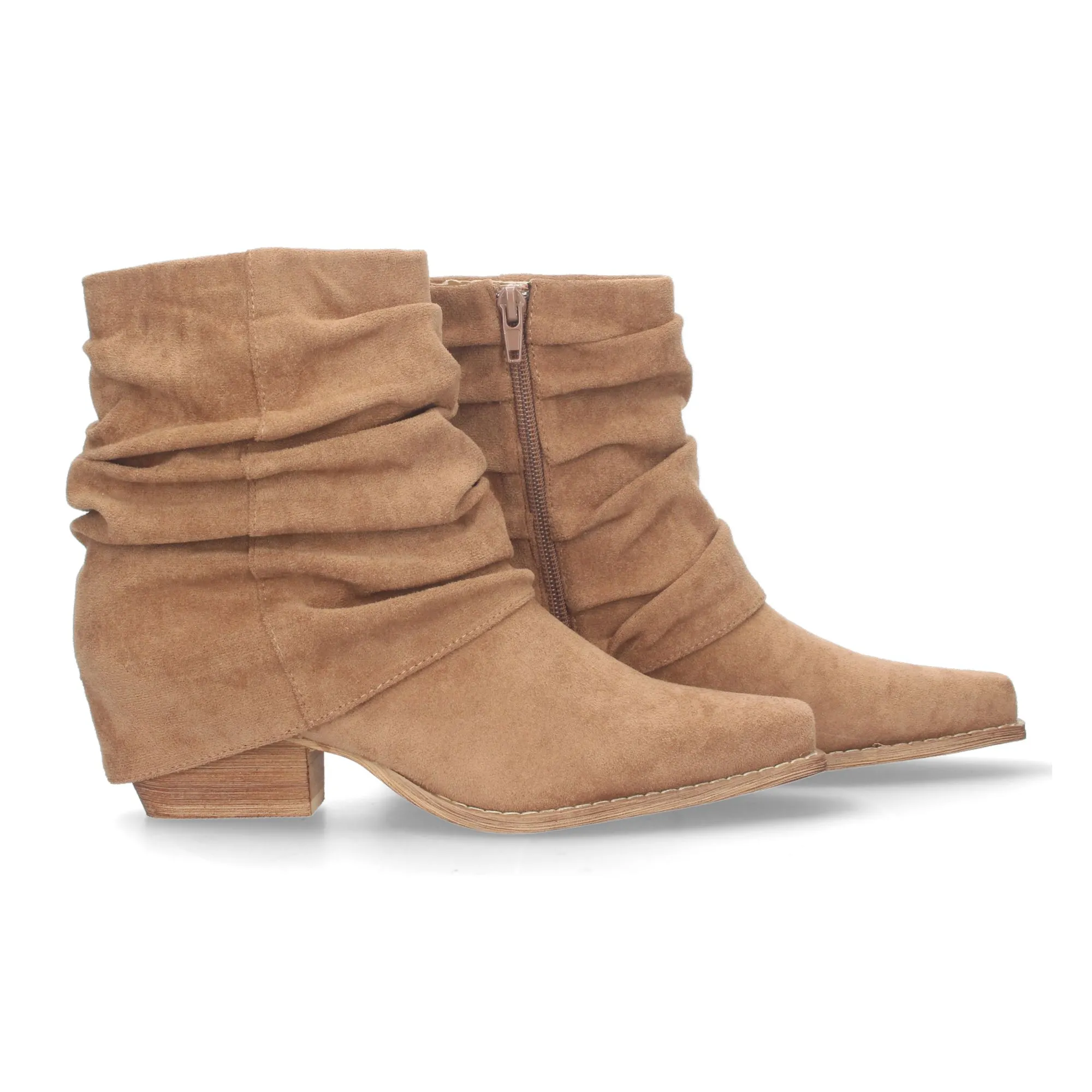 BOTINES CAñA ARRUGADA DE TACóN MEDIO MUJER COLOR CAMEL A2509