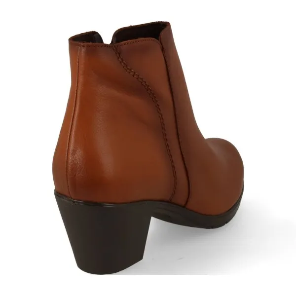 BOTINES MARRONES MUJER MOD. BRETAÑA CUERO
