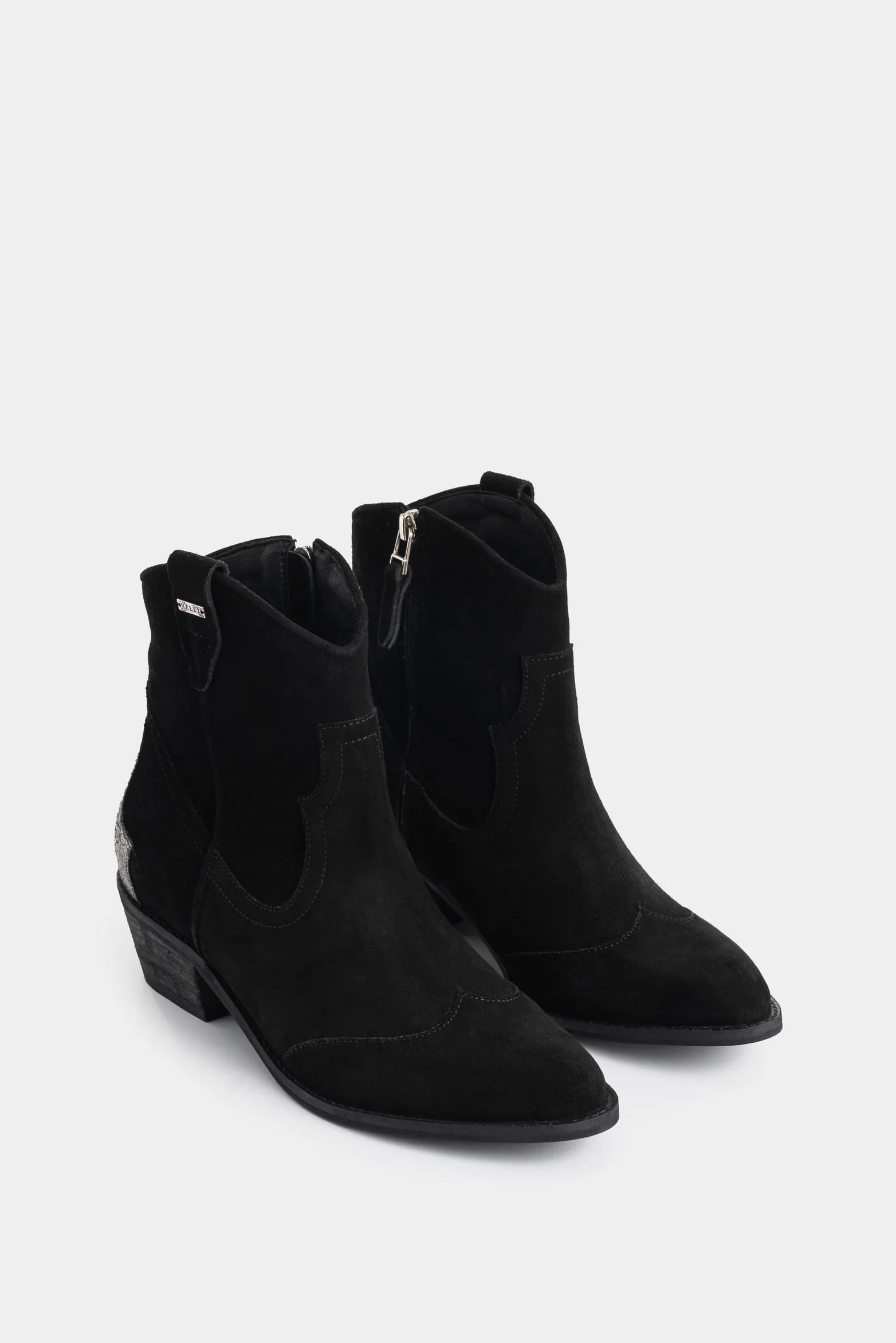 Botines texanos Sahara de cuero gamuzado para mujer detalle metalizado