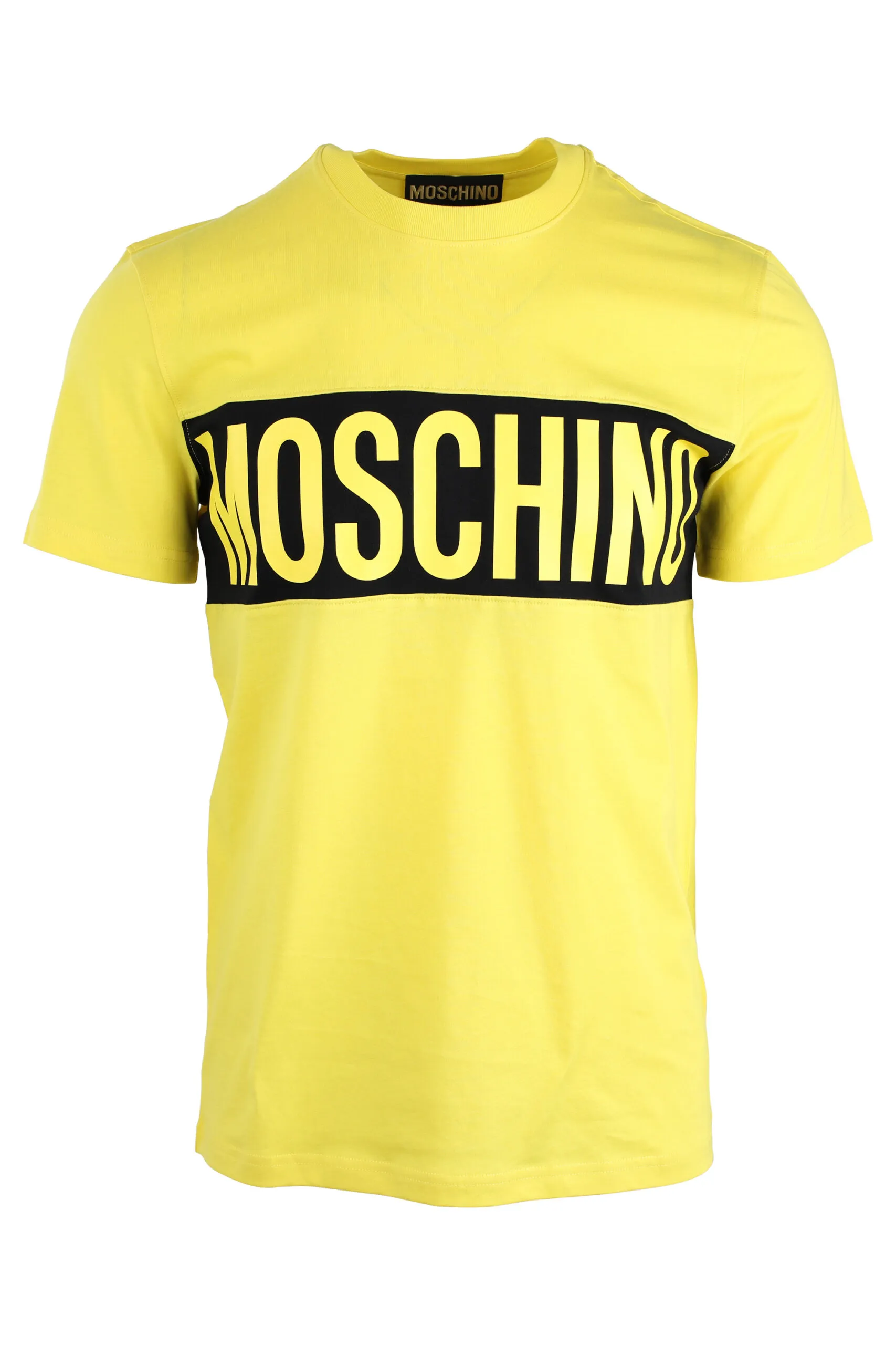 Camiseta amarilla con logo en franja negra