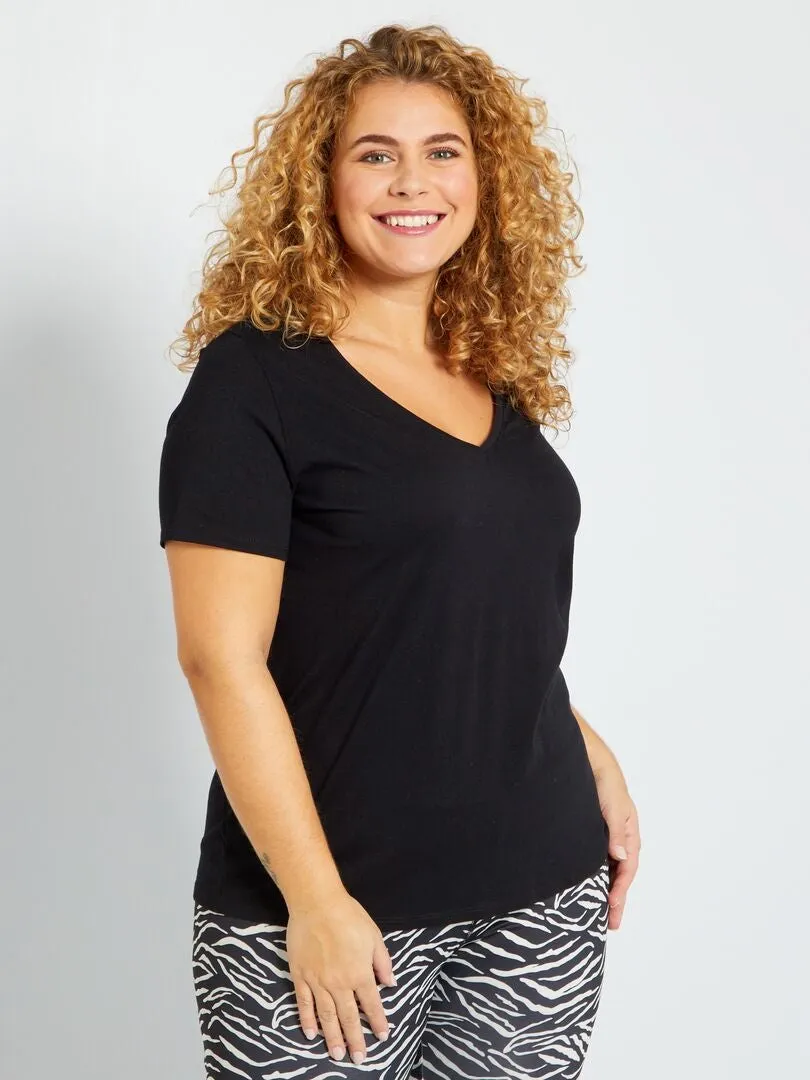 CAMISETA DE PUNTO CON CUELLO DE PICO  NEGRO