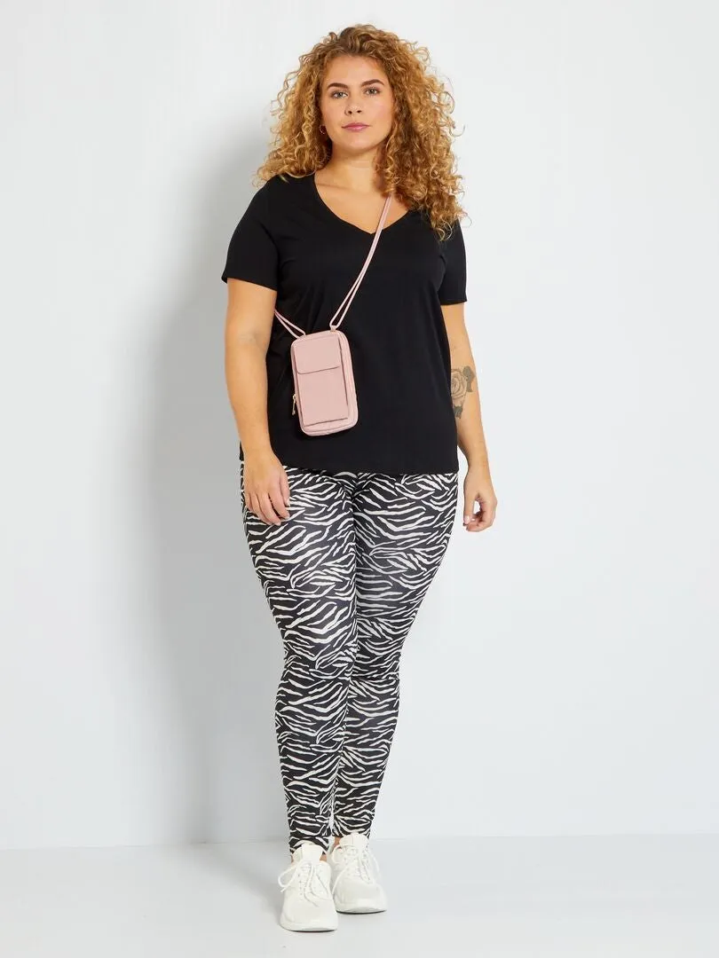 CAMISETA DE PUNTO CON CUELLO DE PICO  NEGRO