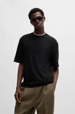 Camiseta de punto de algodón con logo apilado grabado