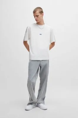 Camiseta de punto de algodón con ribetes de cinta