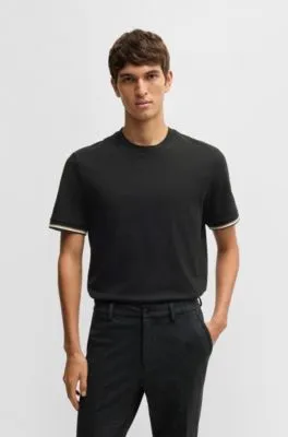 Camiseta en punto de algodón con raya característica en los puños