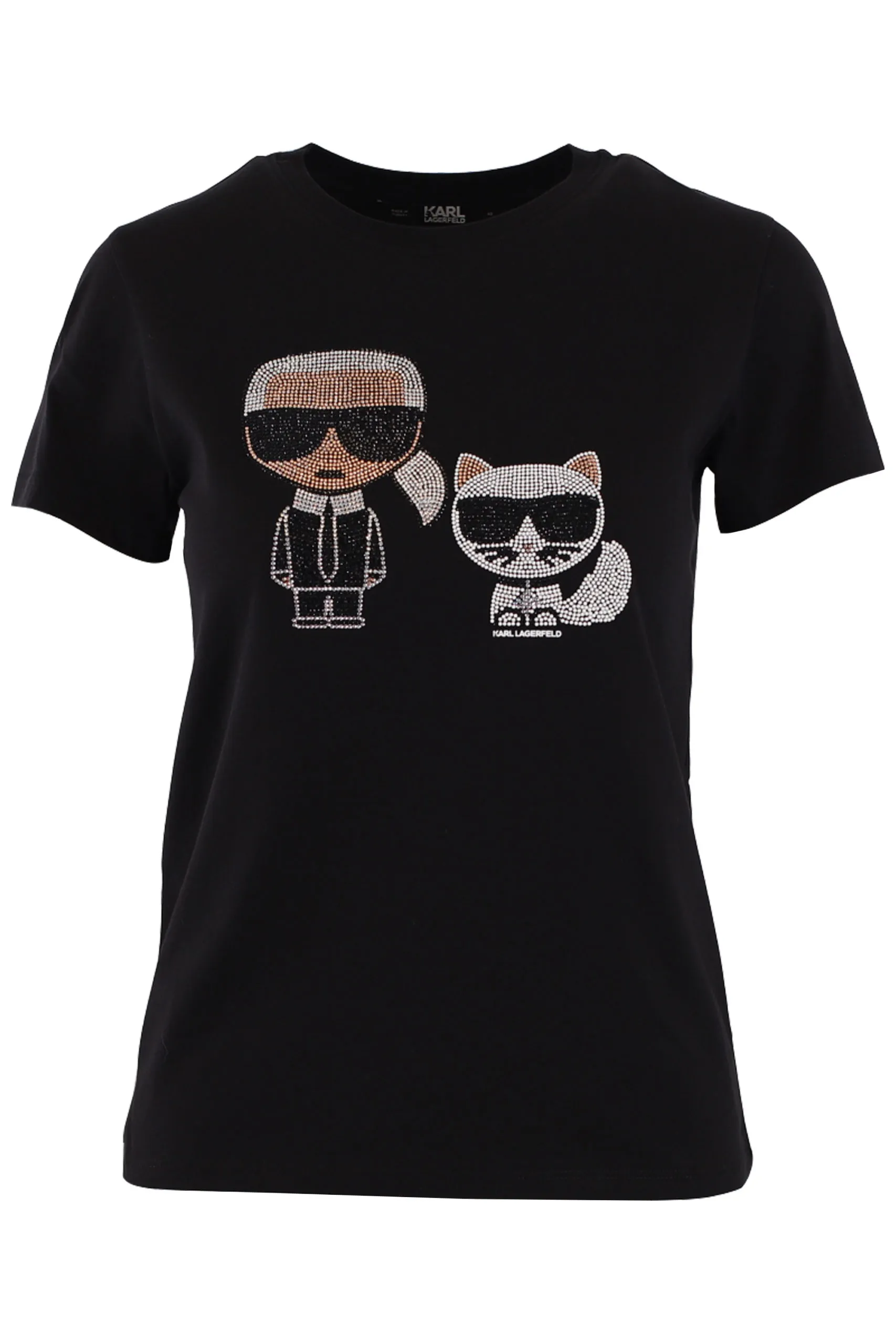 Camiseta negra con logo 