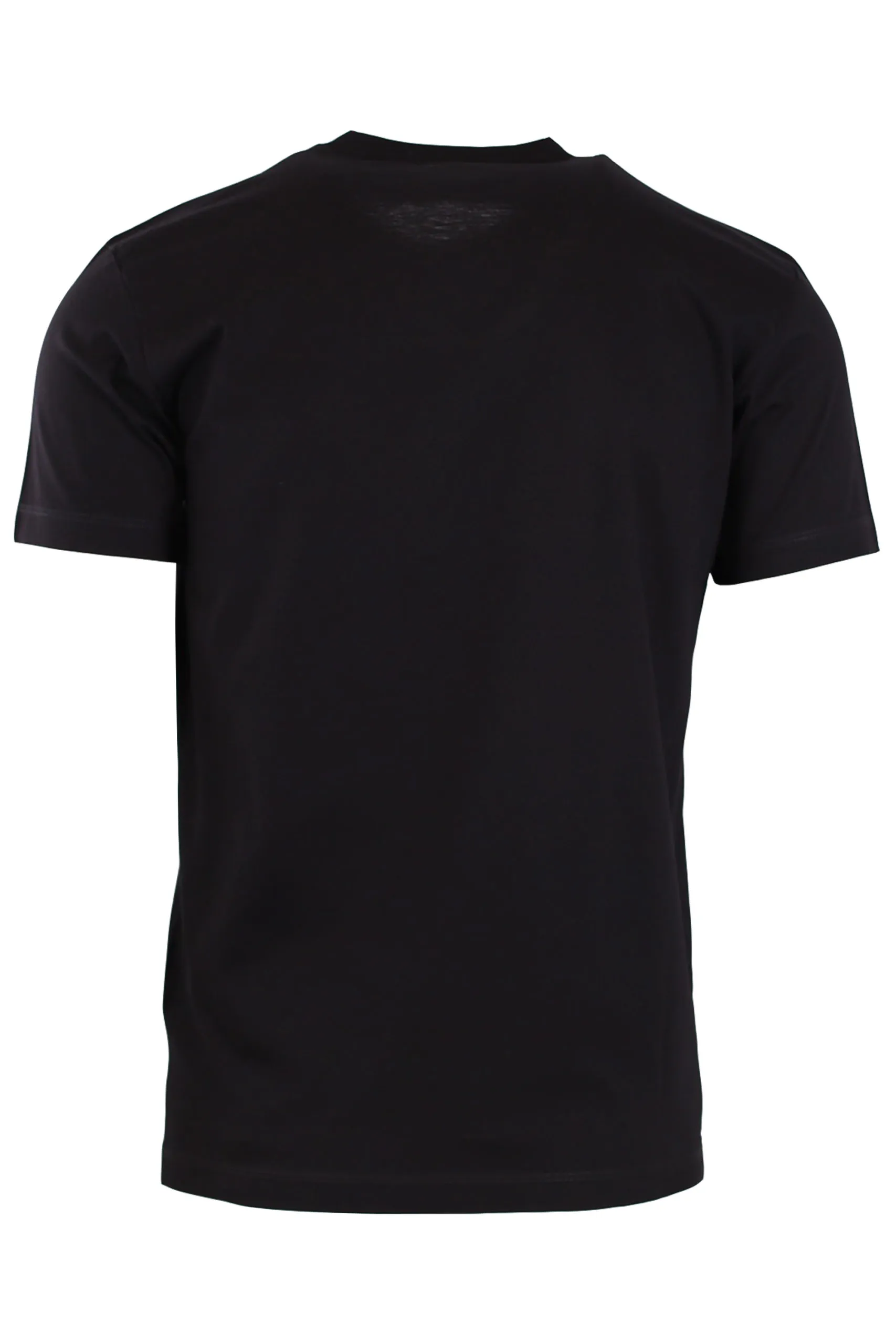 Camiseta negra con logotipo 