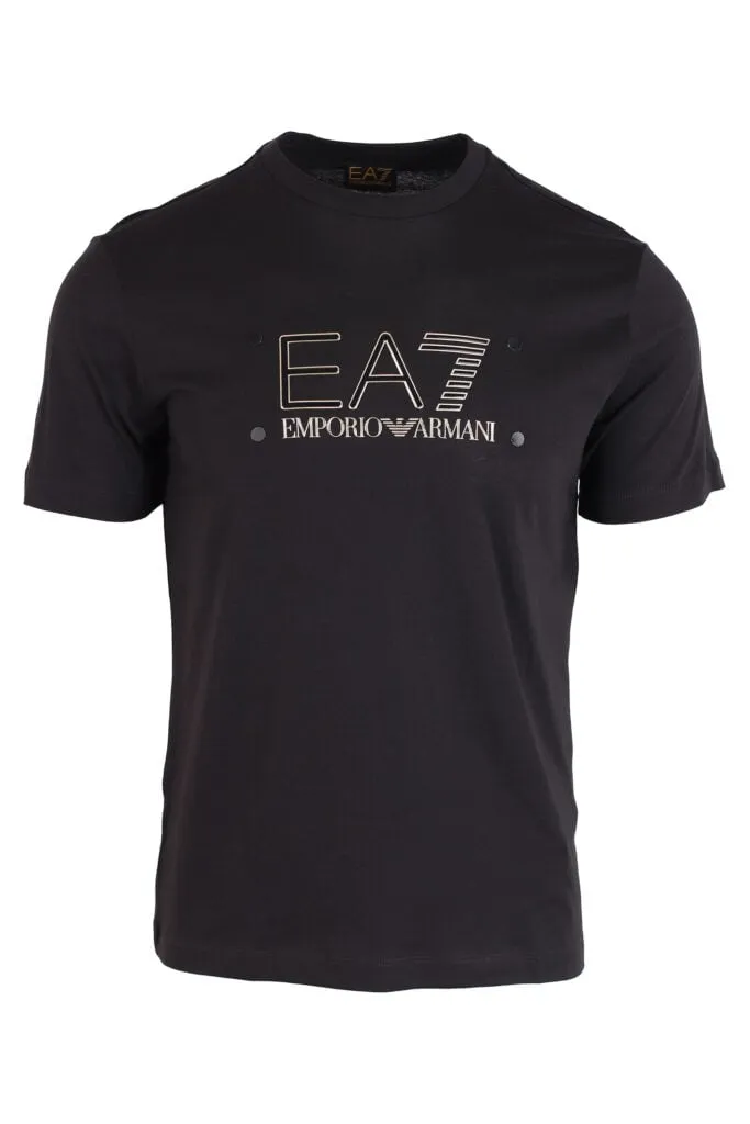 Camiseta negra con maxilogo dorado y puntos