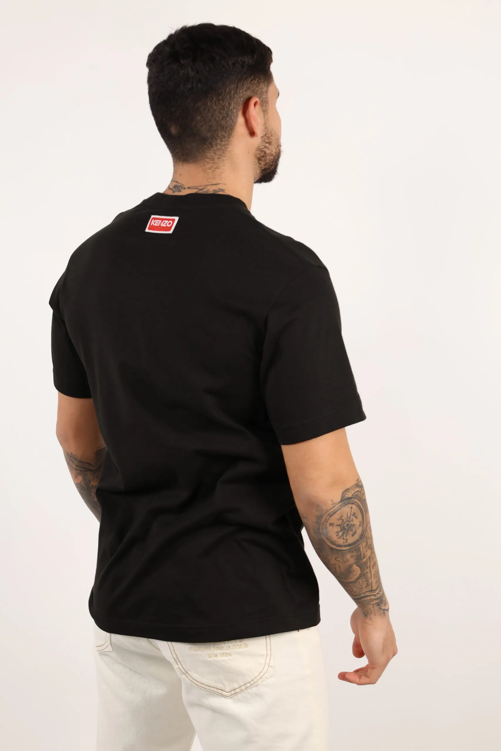 Camiseta negra 