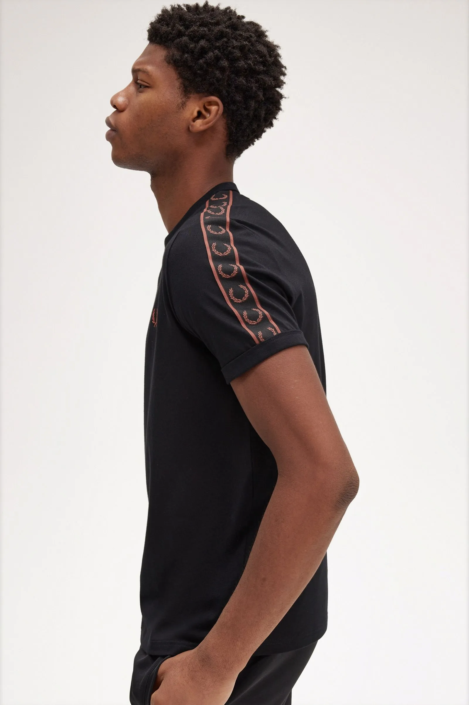 Camiseta Ringer con cinta en contraste