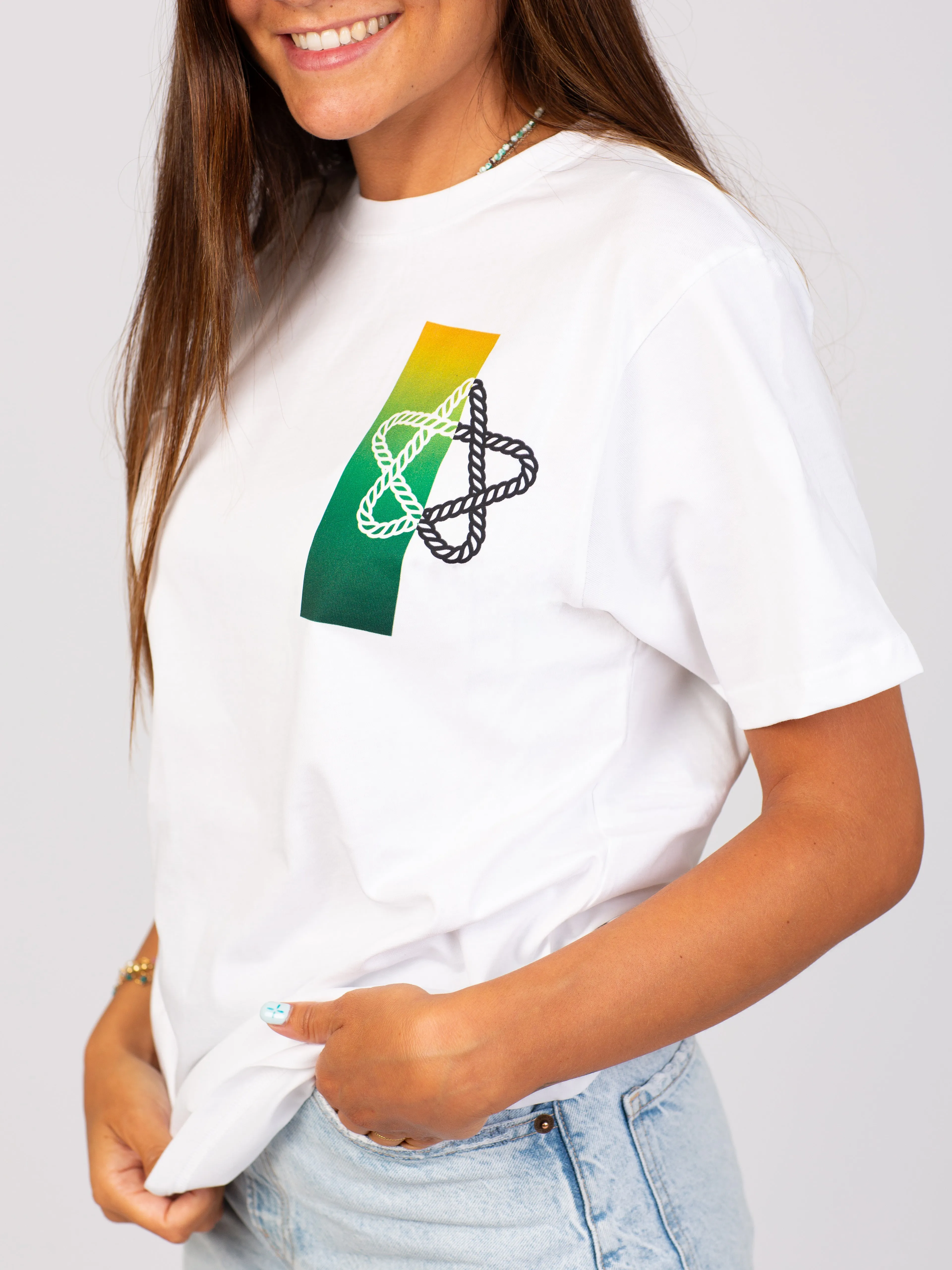 DAKAR X BEA DEL CORRAL C.  CAMISETA UNISEX | 100% ALGODóN ORGáNICO | HOLABALI&CO COLECCIóN
