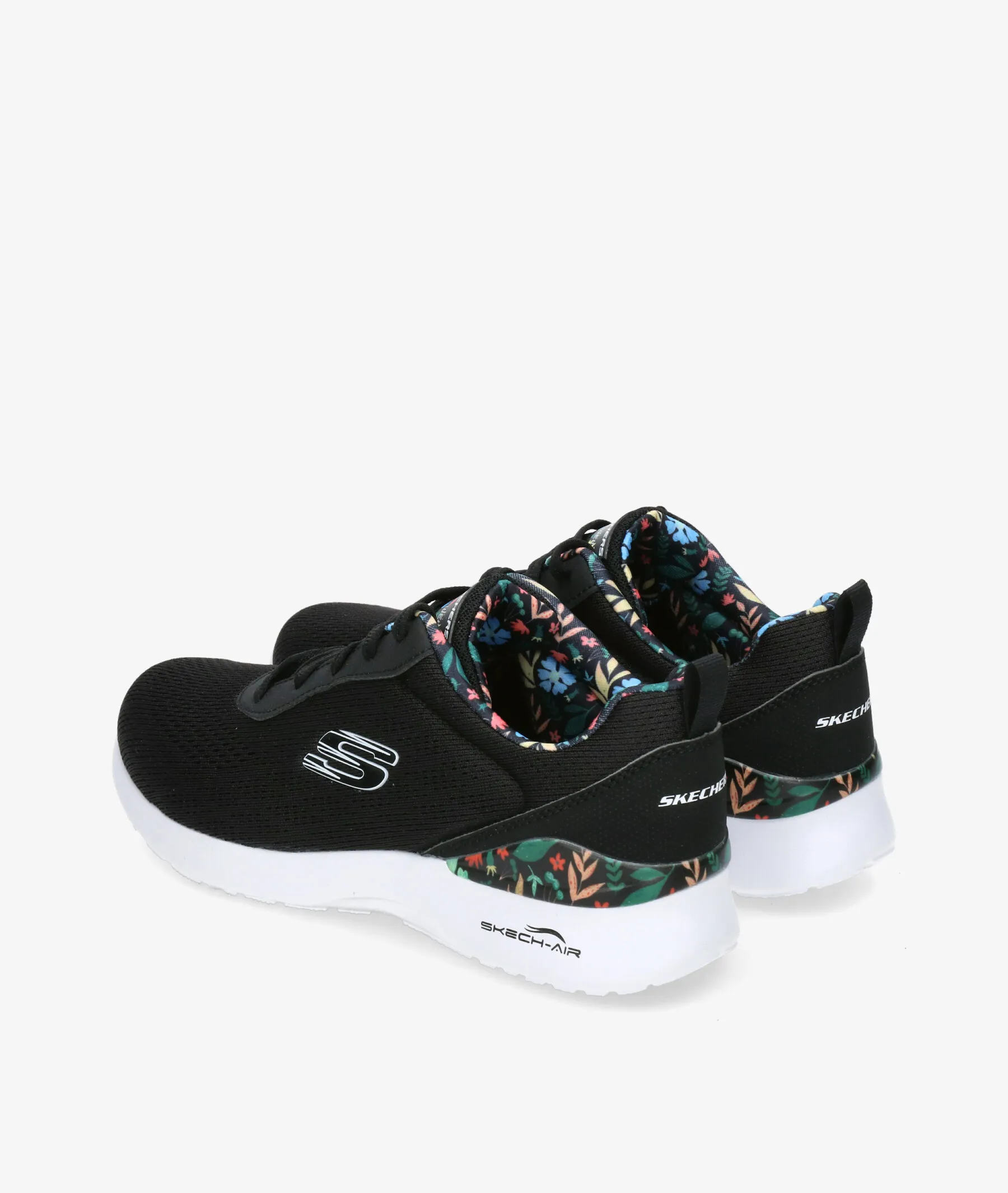 Deportivos Skechers 149756 en negro