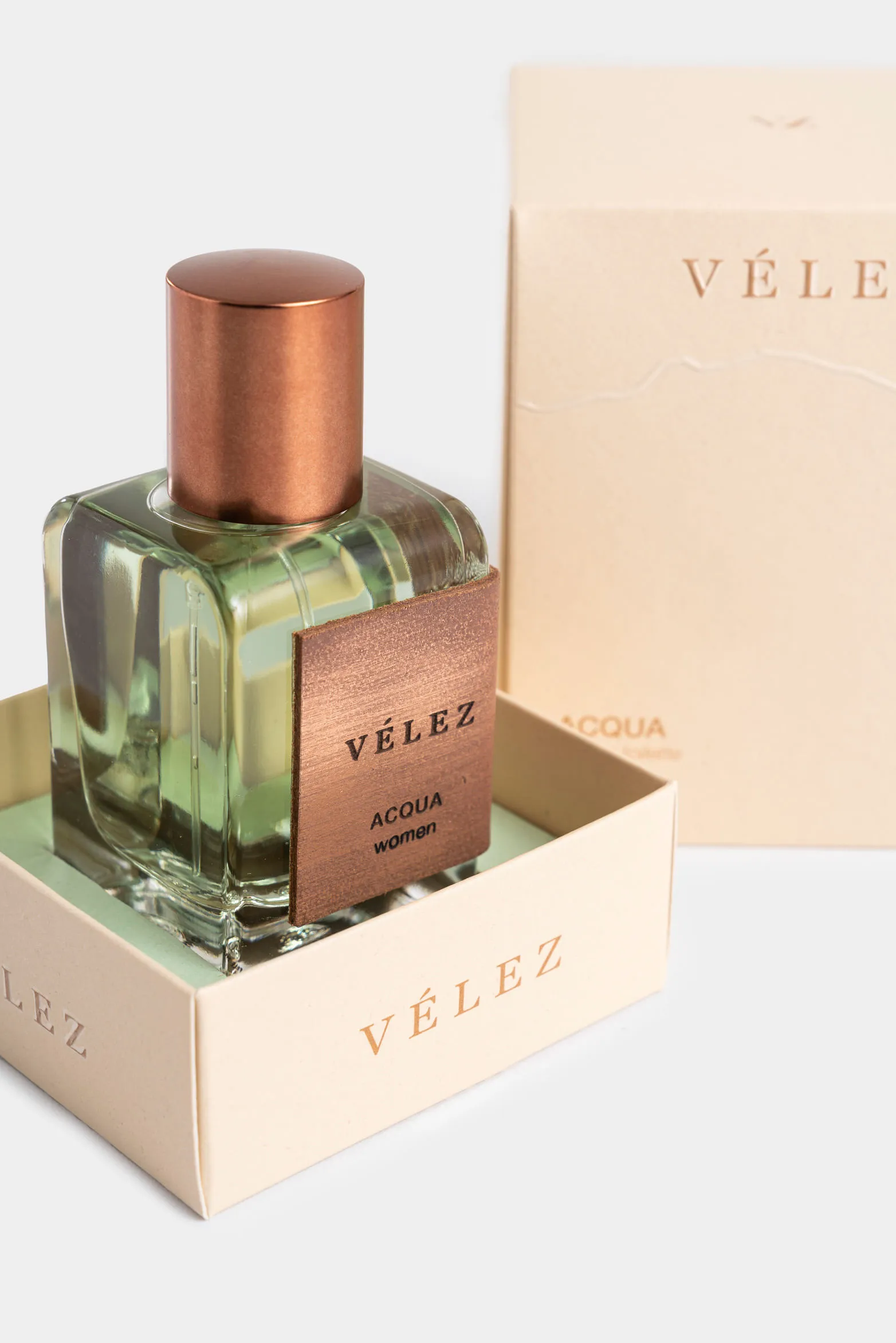 Eau de toilette Aqua viajero femenino 50ml