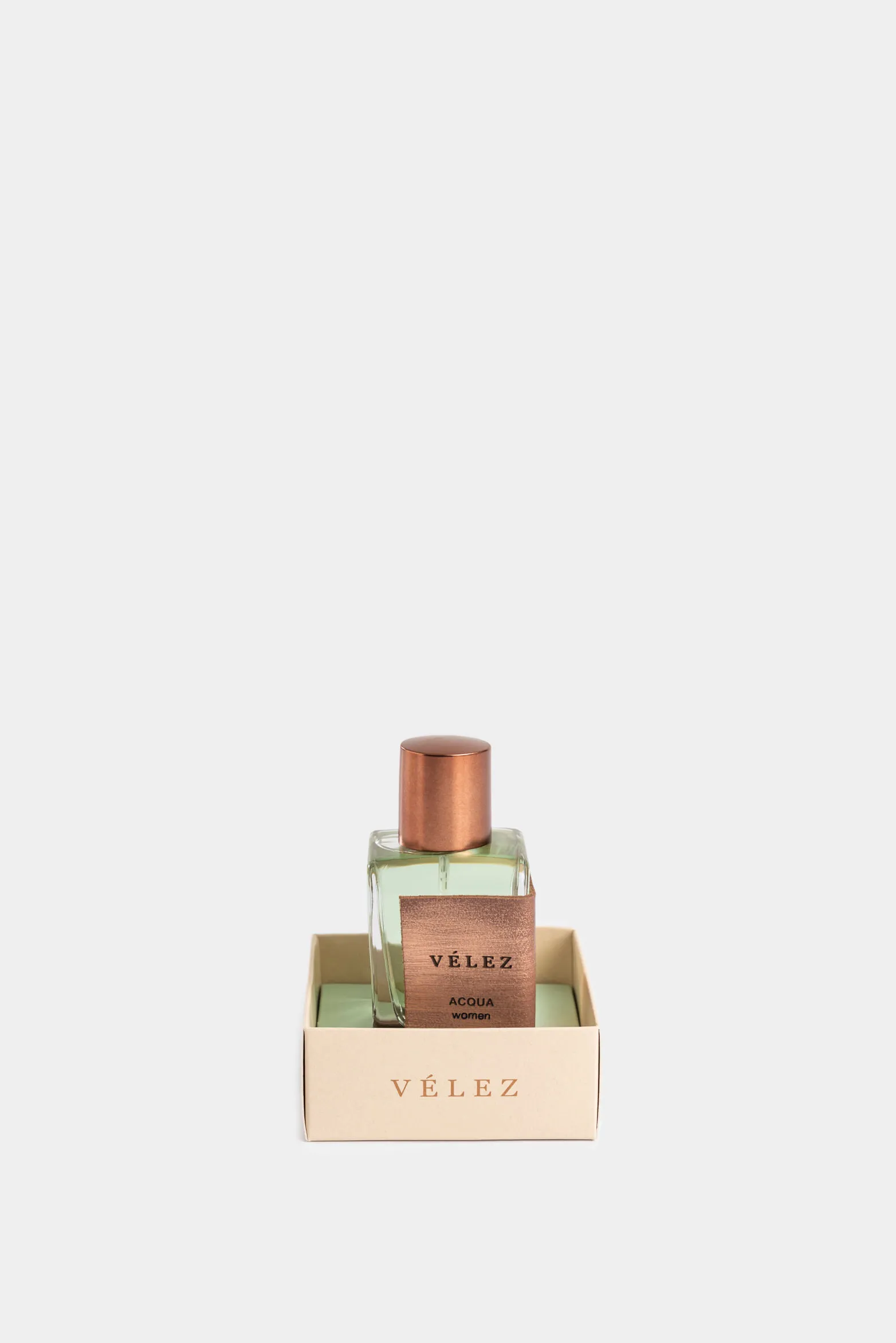 Eau de toilette Aqua viajero femenino 50ml