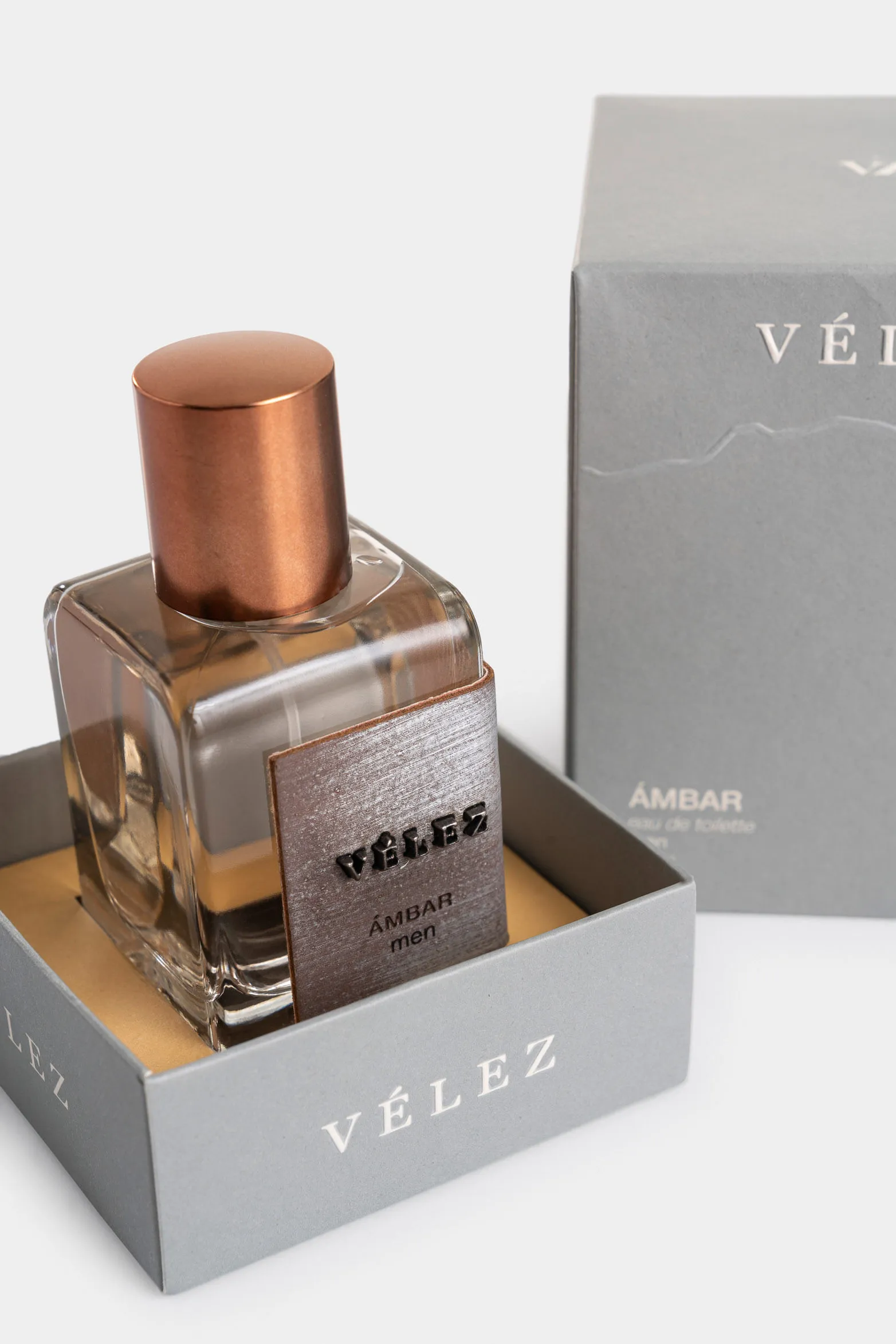 Eau de toilette Ámbar viajero masculino 50ml