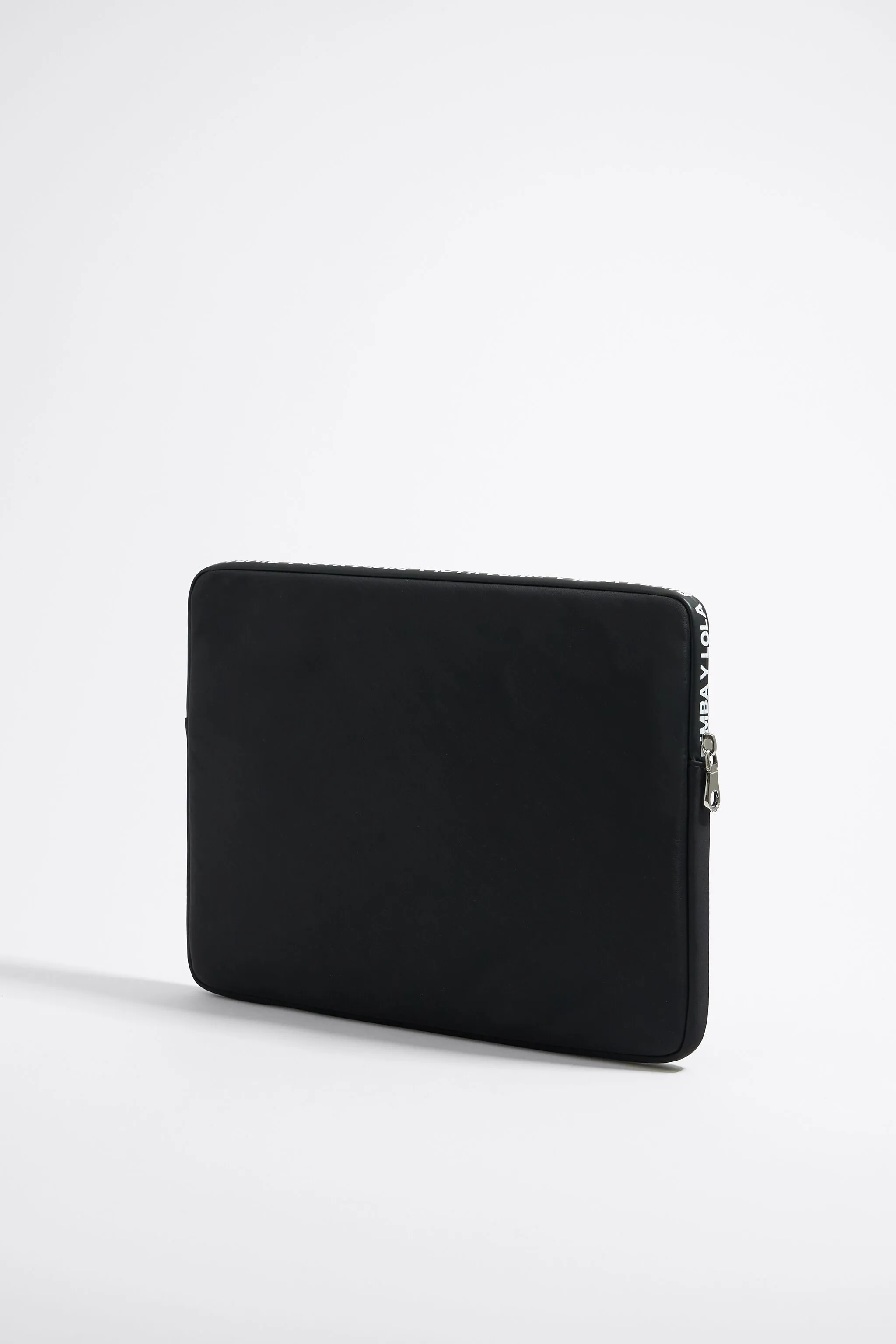 Funda portátil 13,5\\\ nylon negra"