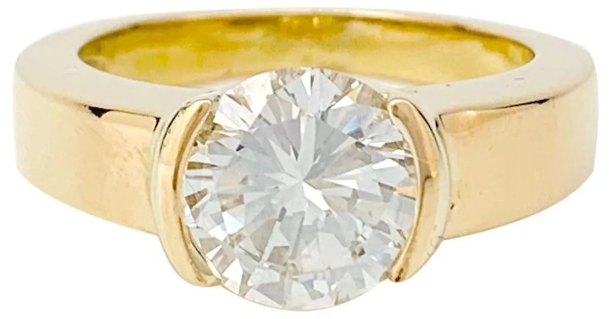 inconnue Anillo de oro amarillo, diamantes 2,09 cts G / VVS1. 