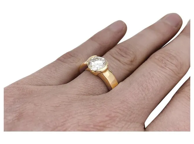 inconnue Anillo de oro amarillo, diamantes 2,09 cts G / VVS1. 