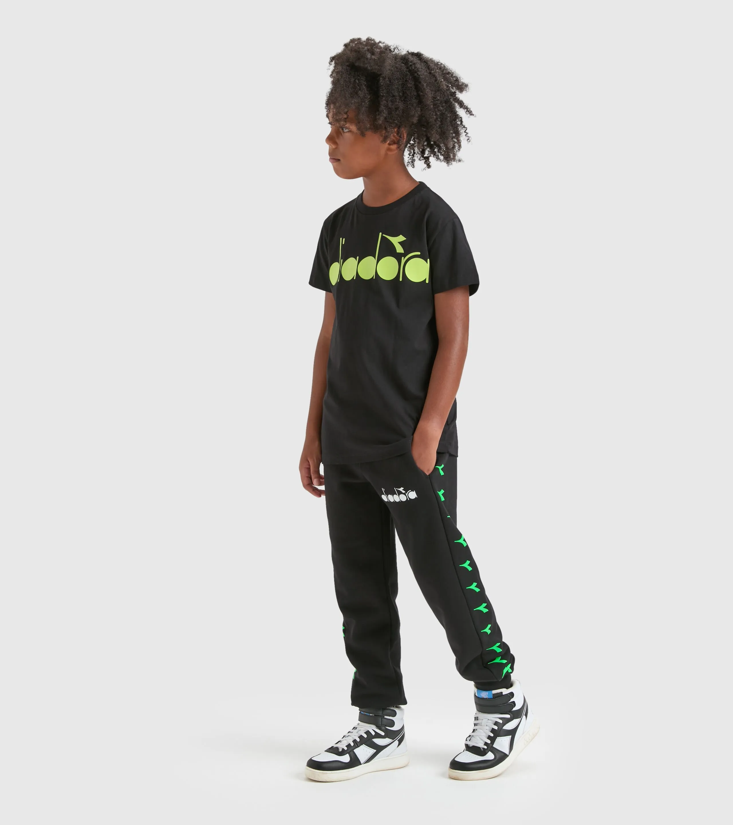 JB.TSHIRT D CAMISETA NEGRA  NI&NTILDE;O