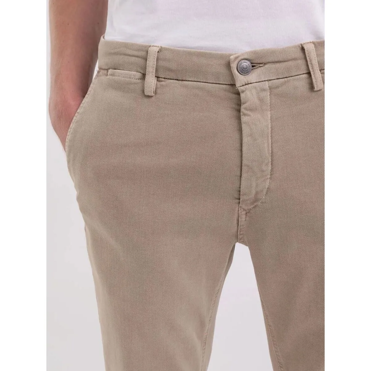 M9627L.8366197 ZEUMAR225 COFFEE CREAM