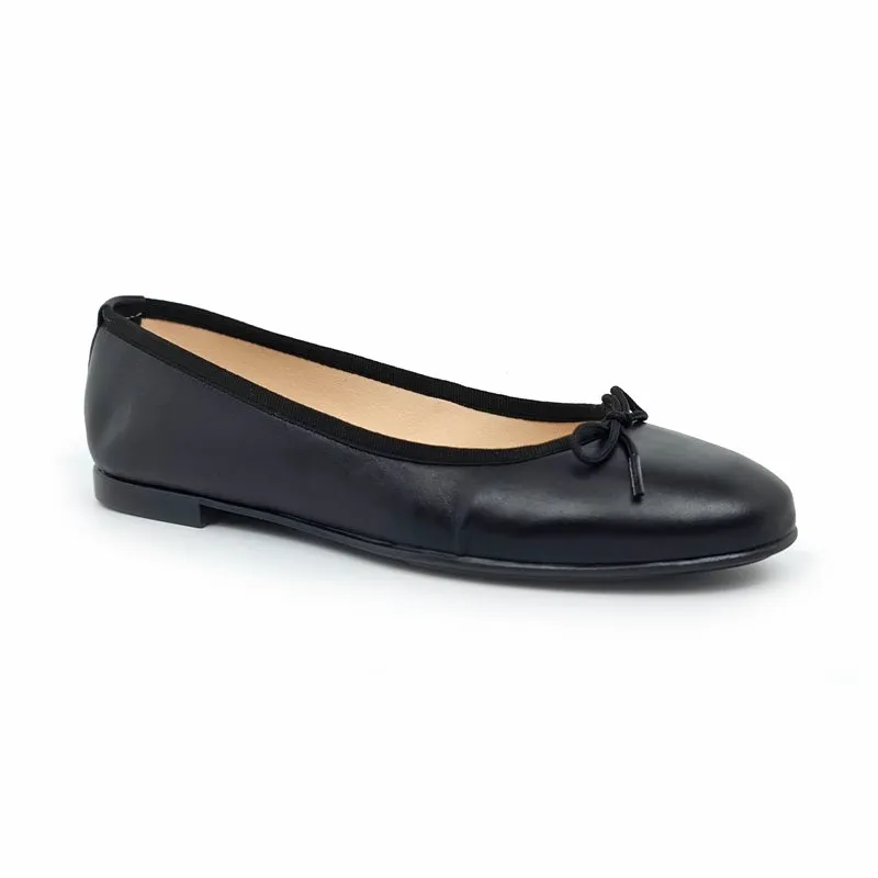 Manoletinas Planas Mujer Piel Lacito 7000 Negro, de Casual