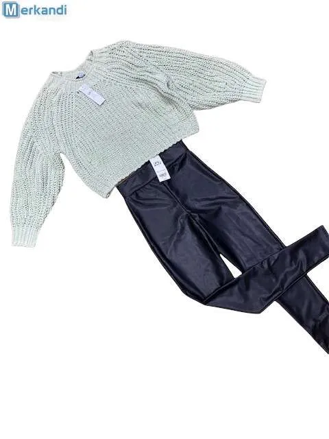 Mezcla de ropa de ARCDIA GROUP