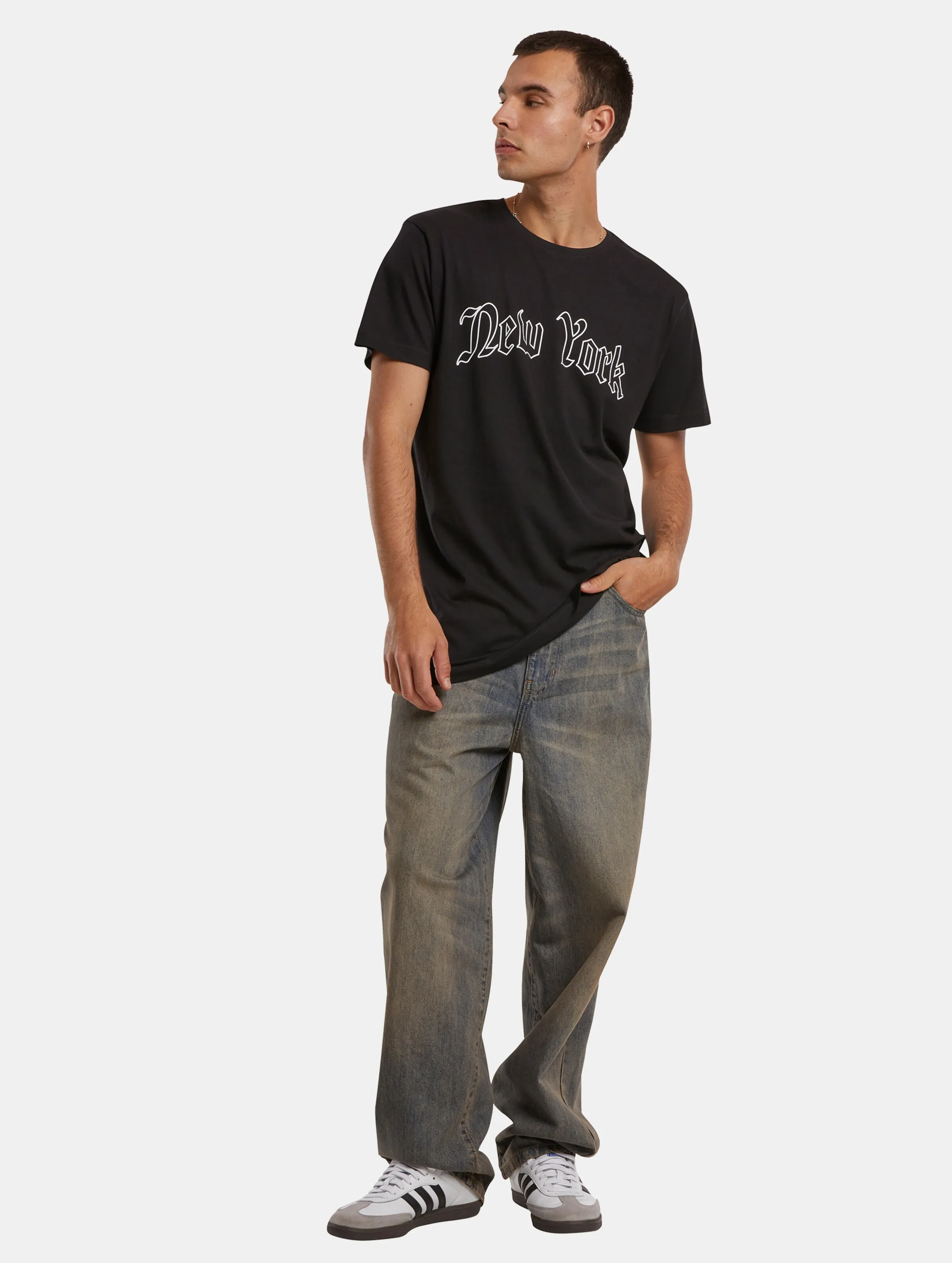 Mister Tee New York Wording