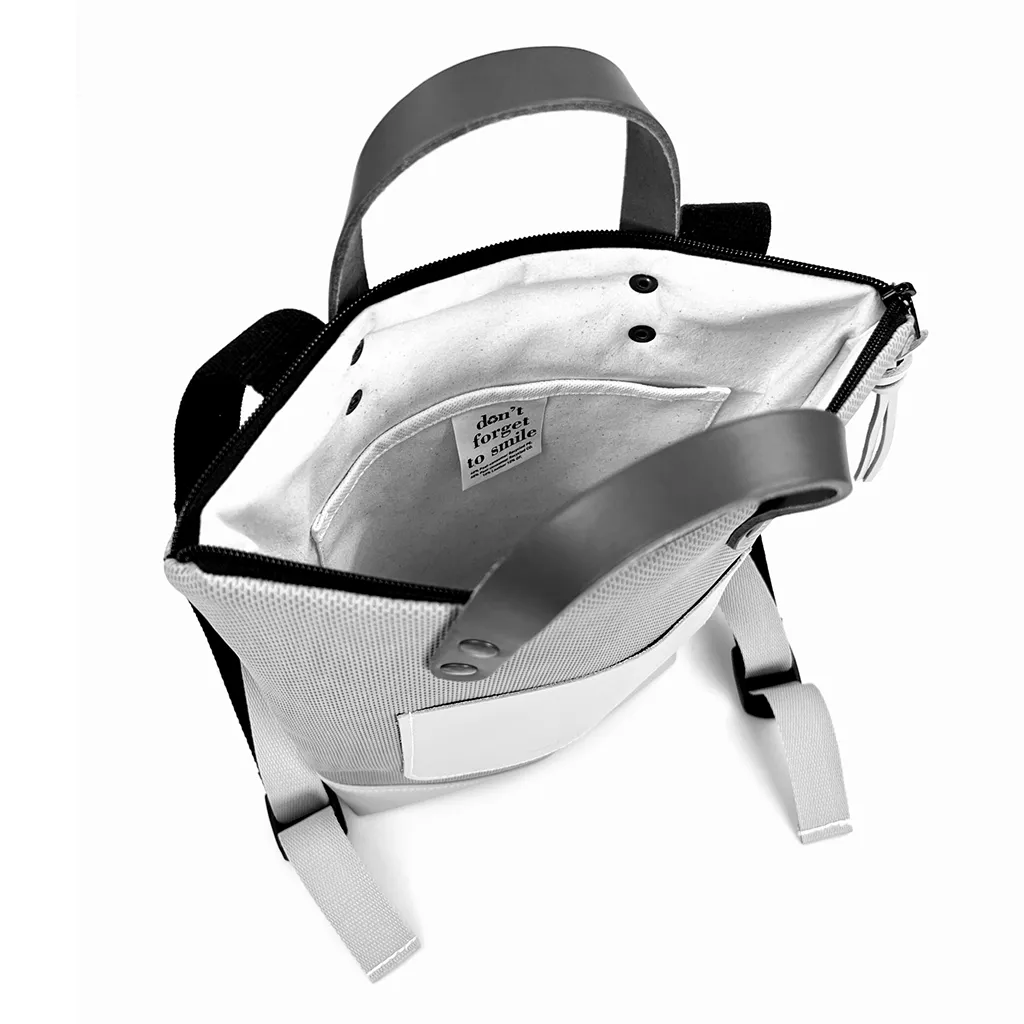 Mochila mini impermeable