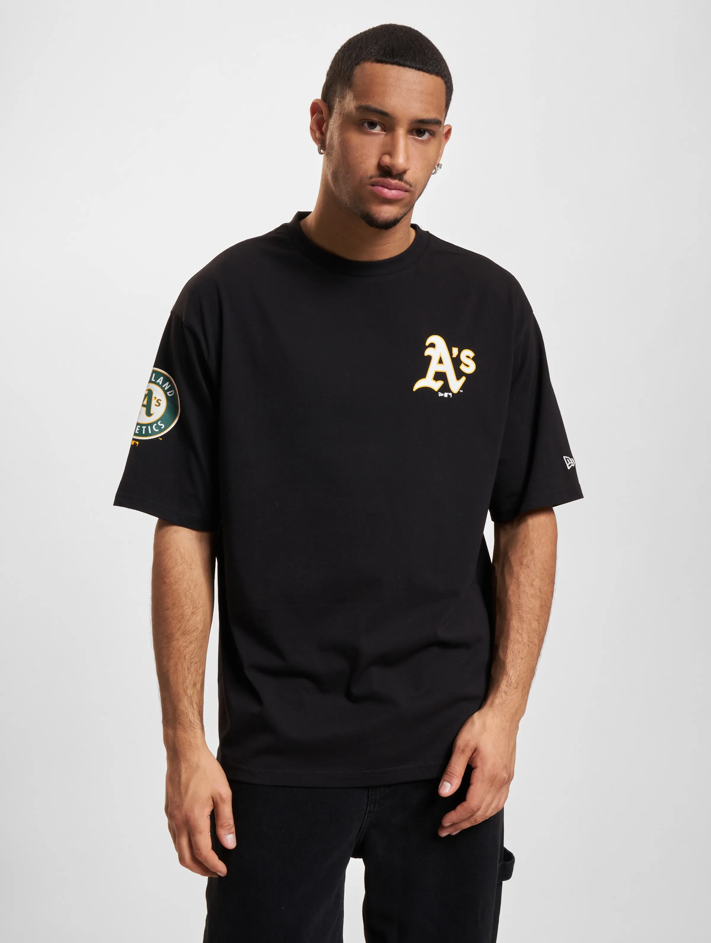 NEW ERA NEW ERA TSHIRT